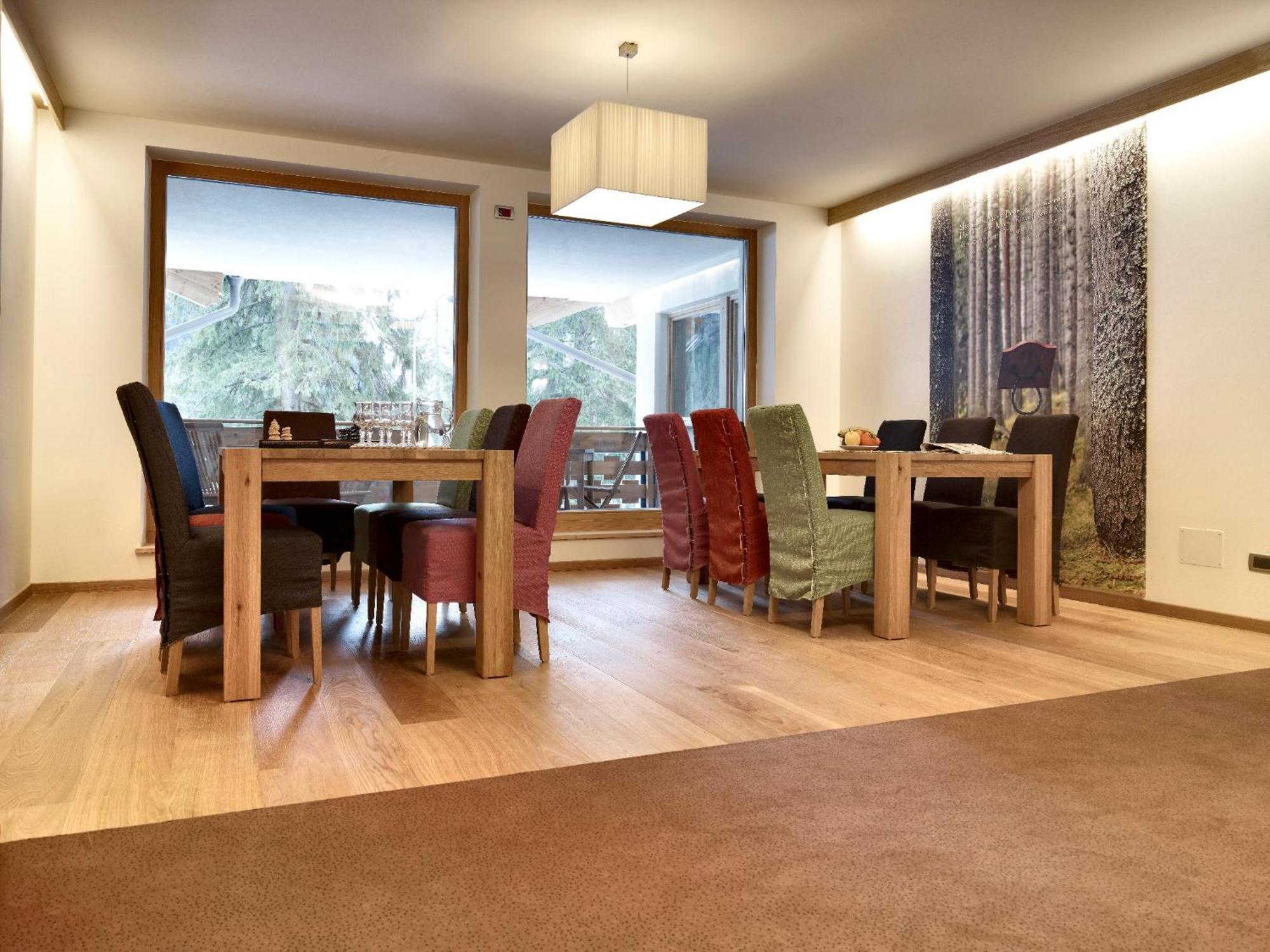 Color Home Suite Apartments เปรดัซโซ ภายนอก รูปภาพ