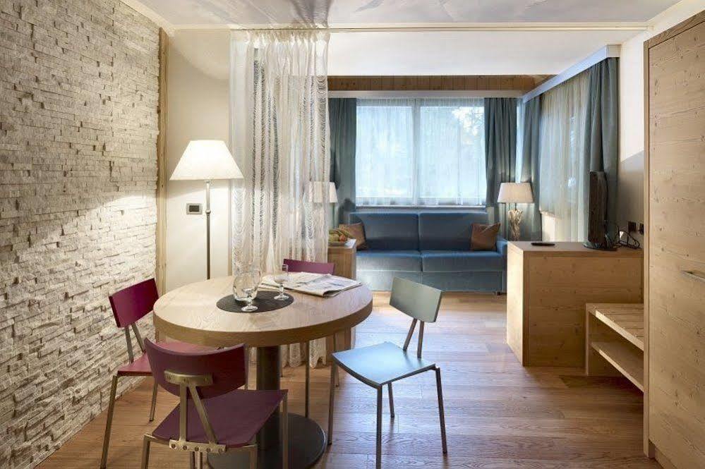 Color Home Suite Apartments เปรดัซโซ ภายนอก รูปภาพ
