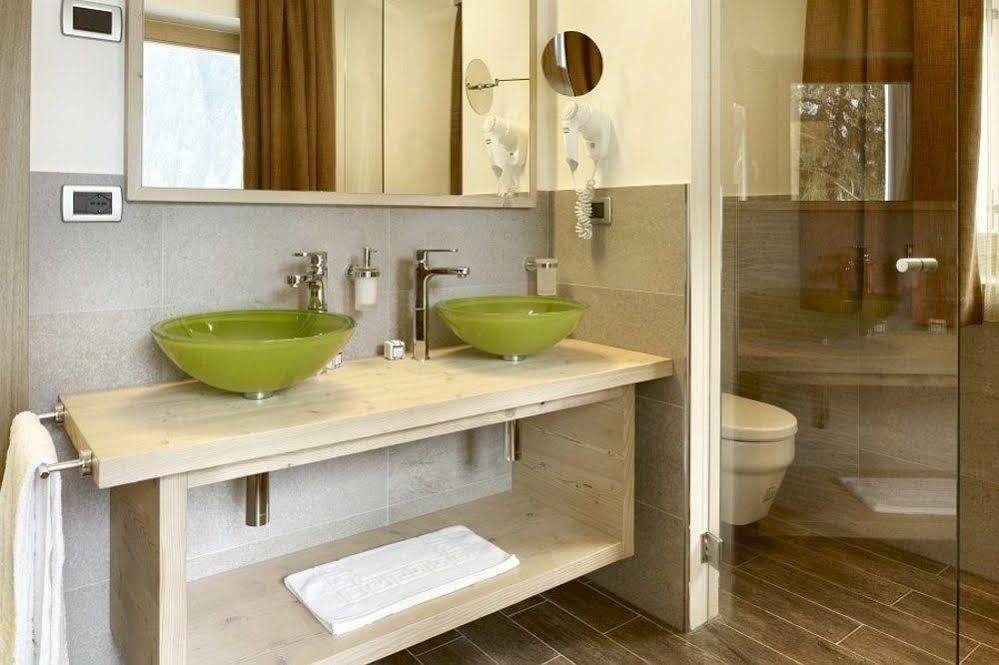 Color Home Suite Apartments เปรดัซโซ ภายนอก รูปภาพ